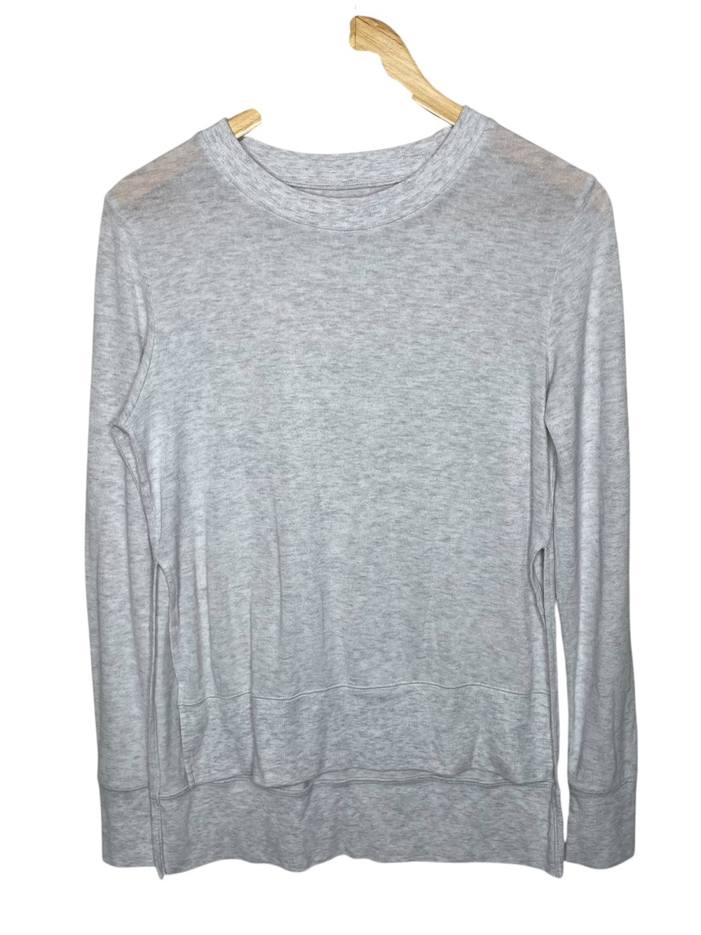 alo Yoga Glimpse Side Slit Pullover Sweatshirt Heather Grey - Picture 2 of 7